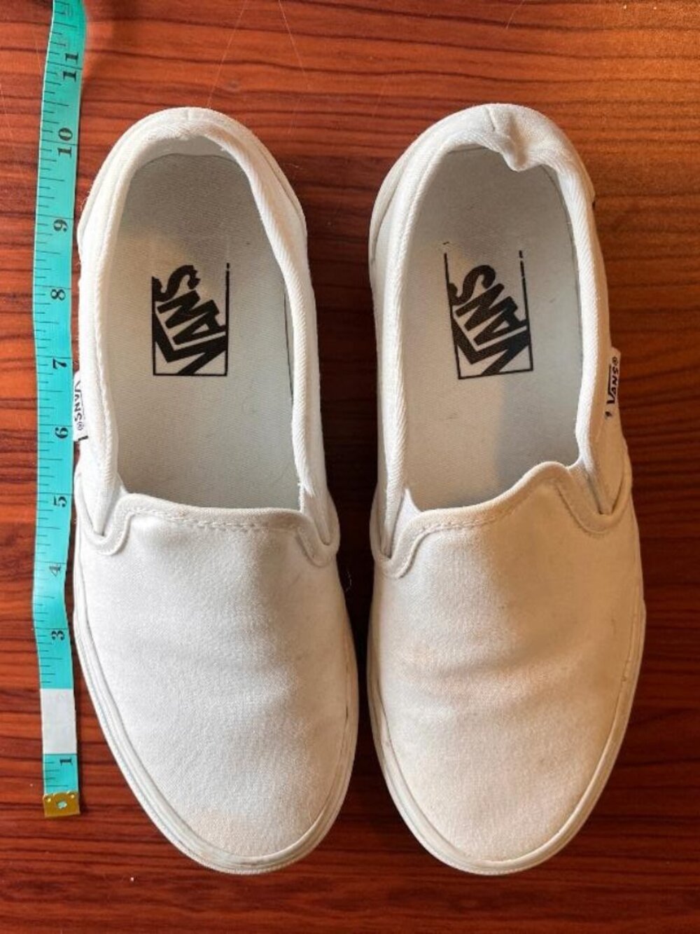 Vans Classic Slip On Shoes Womens 7.5 White Off The Wall Canvas Low Sneakers